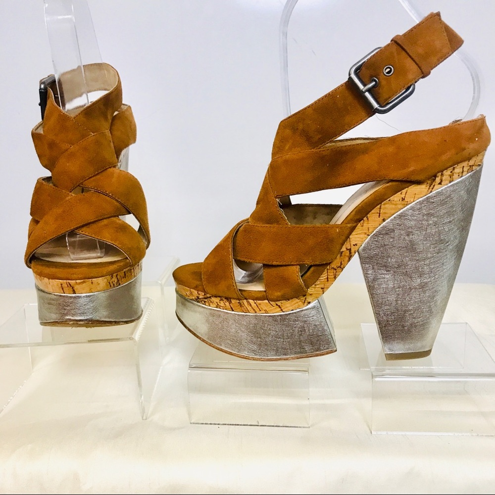 Dolce Vita heel